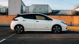 Nissan Leaf II - galeria redakcyjna - prawy bok