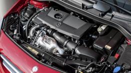 Mercedes B 250 4MATIC (W 246) Facelifting - silnik