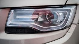 Jeep Grand Cherokee IV Facelifting - galeria redakcyjna (2) - lewy przedni reflektor - wyłączony