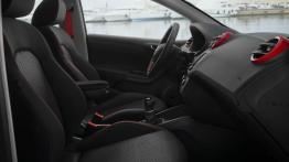Seat Ibiza V Hatchback 5d FR Facelifting (2015) - widok ogólny wnętrza z przodu