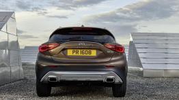 Infiniti QX30 (2016) - widok z tyłu