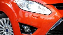 Ford C-MAX II Grand C-MAX 1.6 EcoBoost 150KM - galeria redakcyjna - prawy przedni reflektor - wyłącz