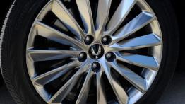 Hyundai Equus II Facelifting (2014) - koło