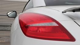 Peugeot RCZ Coupe 1.6L THP 16v 200KM - galeria redakcyjna 2 - lewy tylny reflektor - włączony
