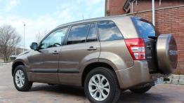 Suzuki Grand Vitara II SUV 5d Facelifting 2012 2.4 VVT 169KM - galeria redakcyjna - lewy bok