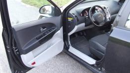 Kia ceed 1.6 CRDi 115KM - galeria redakcyjna - drzwi kierowcy od wewnątrz