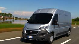 Fiat Ducato III Facelifting Furgon (2014) - widok z przodu