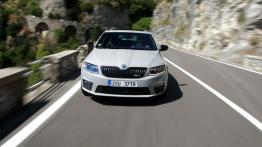 Skoda Octavia III RS Kombi 2.0 TDI (2013) - widok z przodu