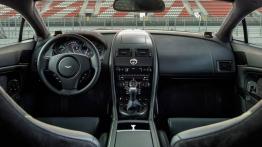 Aston Martin V8 Vantage N430 (2014) - pełny panel przedni