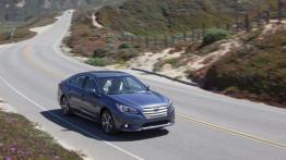 Subaru Legacy VI (2015) - widok z przodu