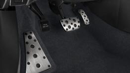 Lexus CT 200h F-Sport - pedały