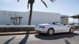 Aston Martin DB9 Volante - prawy bok