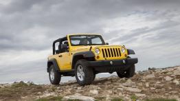 Jeep Wrangler 2011 - widok z przodu
