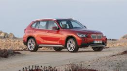 BMW X1 Facelifting - prawy bok