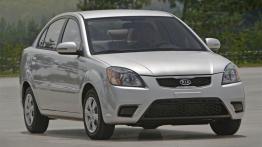 Kia Rio 2010 Sedan - widok z przodu