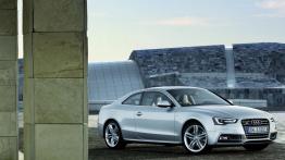 Audi S5 Coupe 2012 - prawy bok