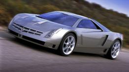 Cadillac Cien Concept - widok z przodu