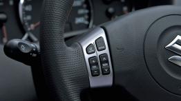 Suzuki Swift Sport - sterowanie w kierownicy