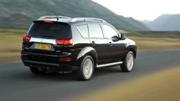 Peugeot 4007 - prawy bok