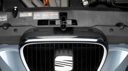 Seat Toledo III - grill