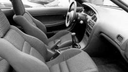 Mazda MX6 - widok ogólny wnętrza z przodu