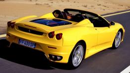 Ferrari 430 Spider - widok z tyłu