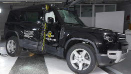 Land Rover Defender 110 2.0 diesel SE, RHD