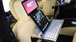 Mercedes klasa S - Brabus 800 iBusiness 2.0 - widok ogólny wnętrza