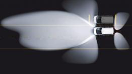 Adaptacyjne światła LED w kolejnych Oplach