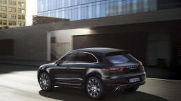 Porsche Macan z silnikiem R4 już pod koniec 2014?