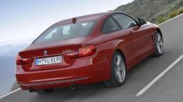 BMW Serii 4 i X5 - nowe silniki i pakiety wyposażenia