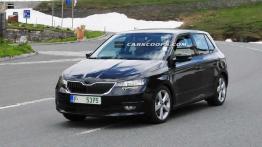 Nowa Skoda Fabia nakryta na długo przed premierą