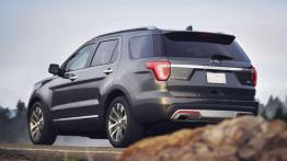 Ford Explorer zadebiutował na salonie w Los Angeles