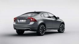 Volvo S60 Cross Country - sedanem w teren?