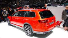 Volkswagen Passat Alltrack debiutuje na salonach