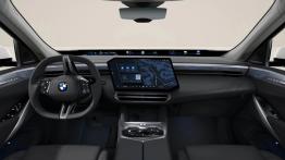 BMW X5 doczekało się nowych wersji. Elektryk ma 850 km zasięgu i kosztuje mniej