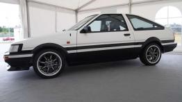 Królowa driftu - Toyota AE86 (1983-1987)