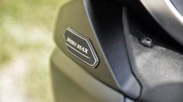 Yamaha XMAX IRON MAX – nie tylko po pizzę