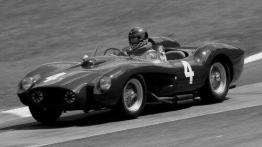 Czerwona gorączka - Ferrari Testarossa