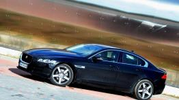 Jaguar XE 2.0d Prestige - Rademenes