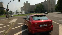 Mitsubishi Lancer i berlińskie upały
