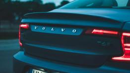 Volvo S90 T6 AWD - luksus po skandynawsku