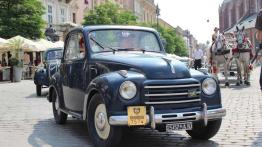 &quot;Myszy&quot; na krakowskim Rynku, czyli Topolino Autoclub Italia w Polsce - Fiat 500