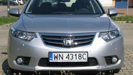 Honda Accord - Przyciasna radość jazdy