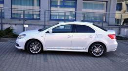 Suzuki Kizashi - próba katany