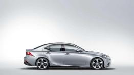 Lexus IS - wbrew tradycji i utartym stereotypom