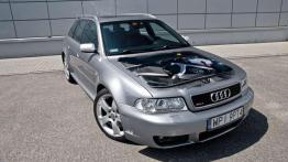 Kombi z pazurem - Audi RS4