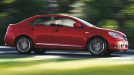 Pierwsza limuzyna Suzuki