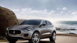 Maserati Kubang - Jeep we włoskim garniturze