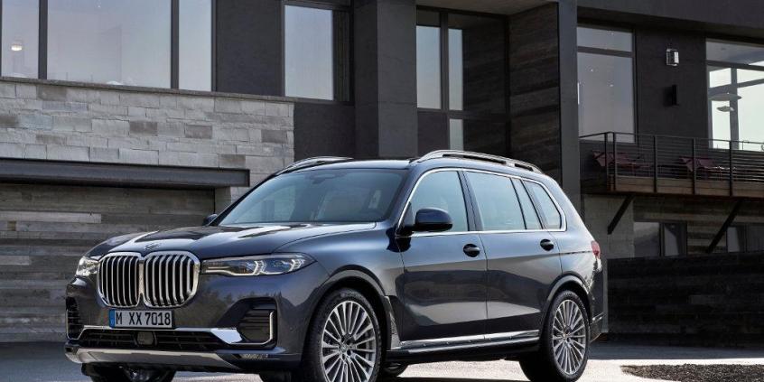 BMW X7